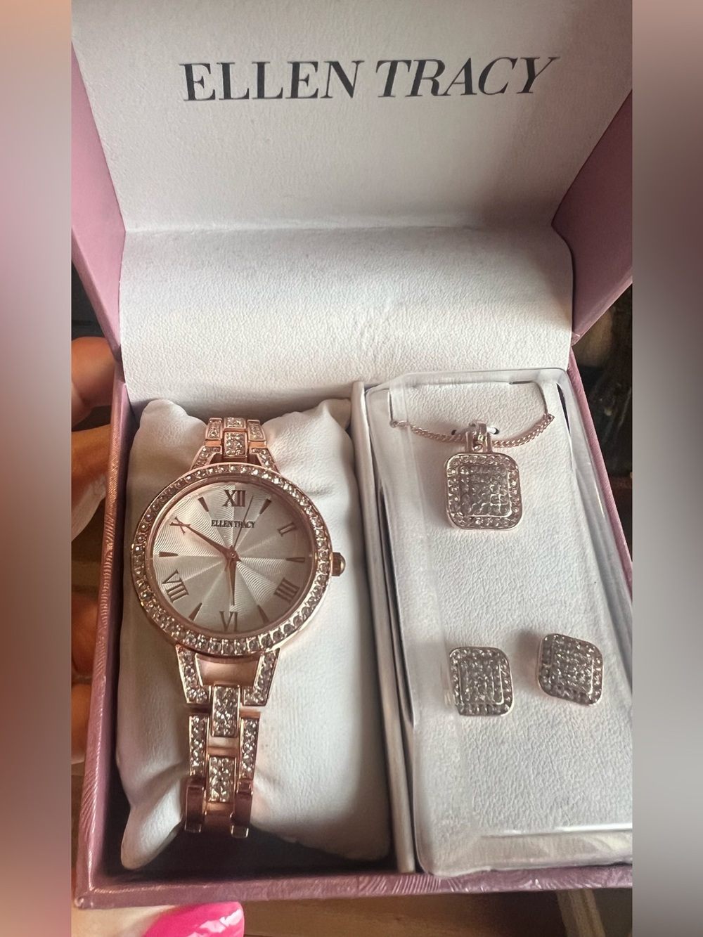 NWT Ellen Tracy Watch Women’s Rose Gold Crystal Rhinestones and Jewelry Set